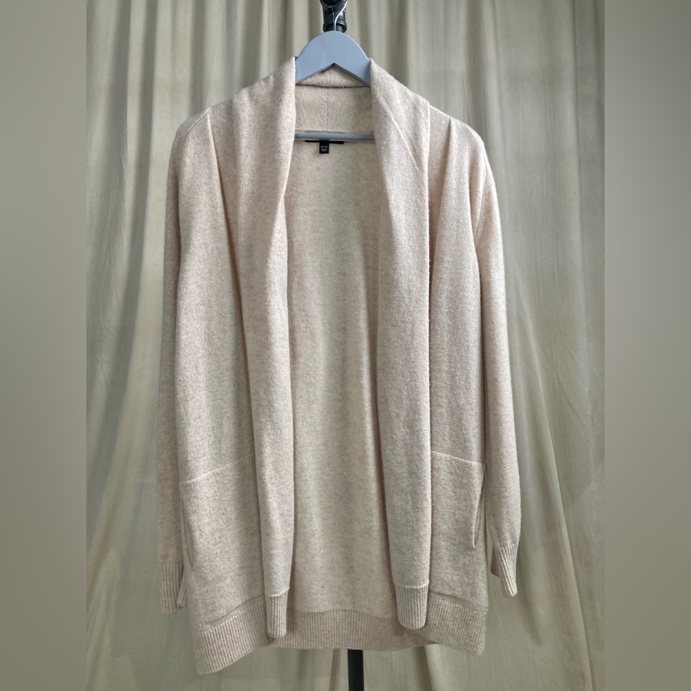 Banana Republic Cream Cardigan Sweater
